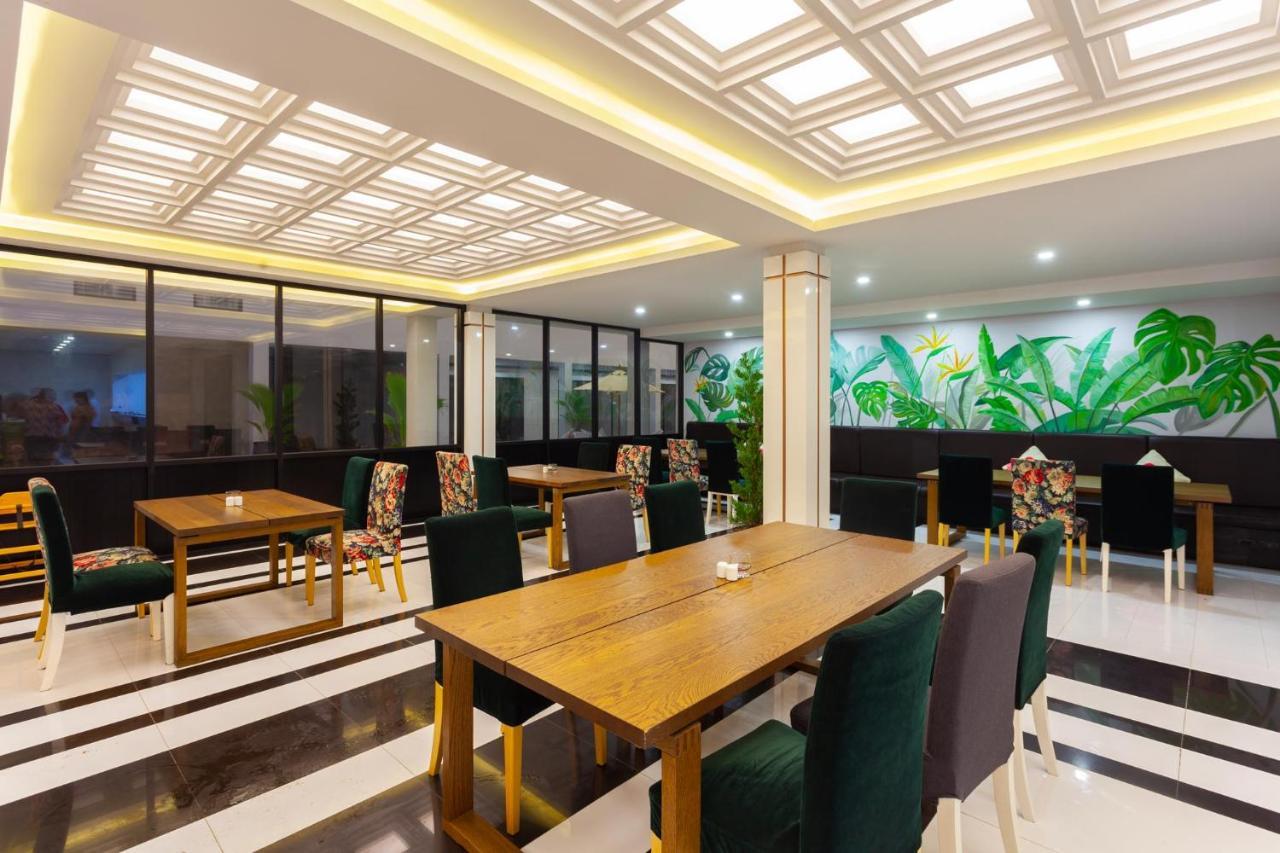 Anona Beachfront Phuket Resort-Sha Extra Plus Patong Εξωτερικό φωτογραφία