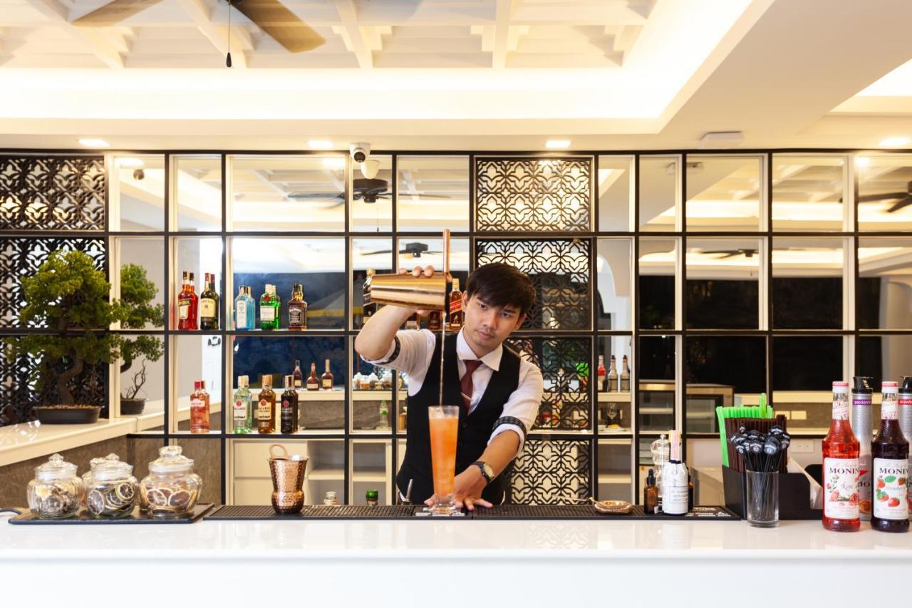 Anona Beachfront Phuket Resort-Sha Extra Plus Patong Εξωτερικό φωτογραφία