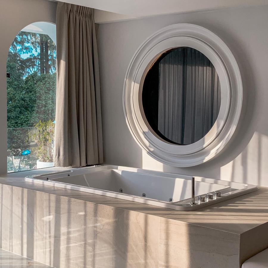 Anona Beachfront Phuket Resort-Sha Extra Plus Patong Εξωτερικό φωτογραφία